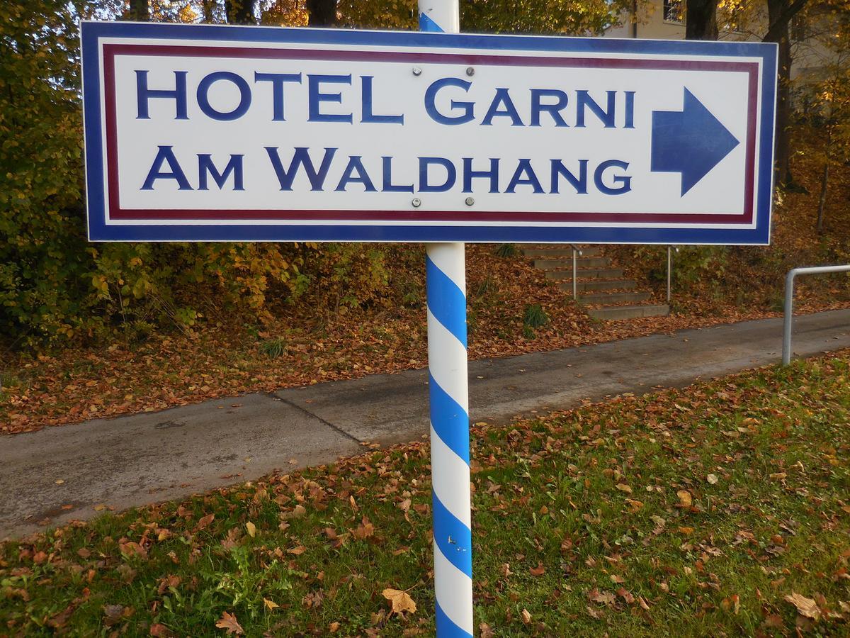 Hotel Garni Am Waldhang Gilching Exterior photo